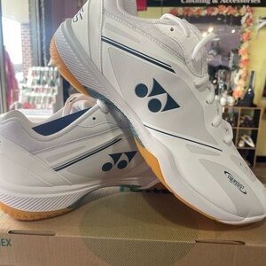 YOnex White Men's Tennis Shoes